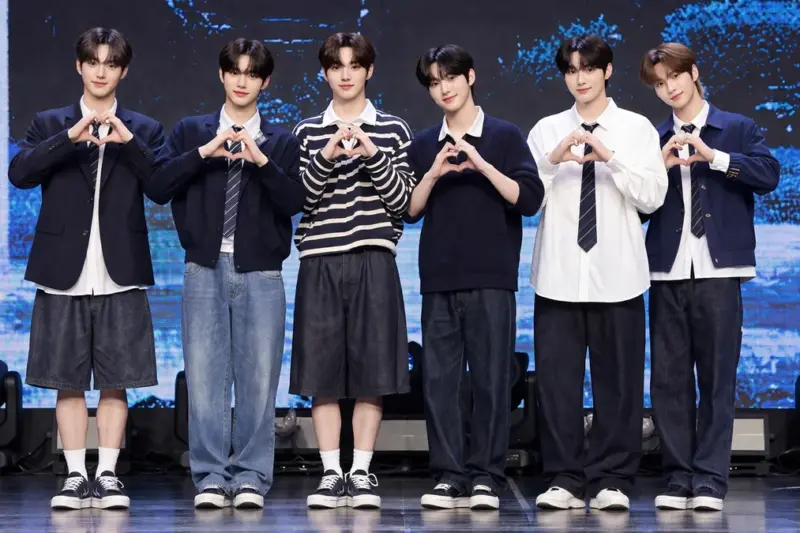 성인이 된 투어스, 사랑으로 직진하는 첫 메시지