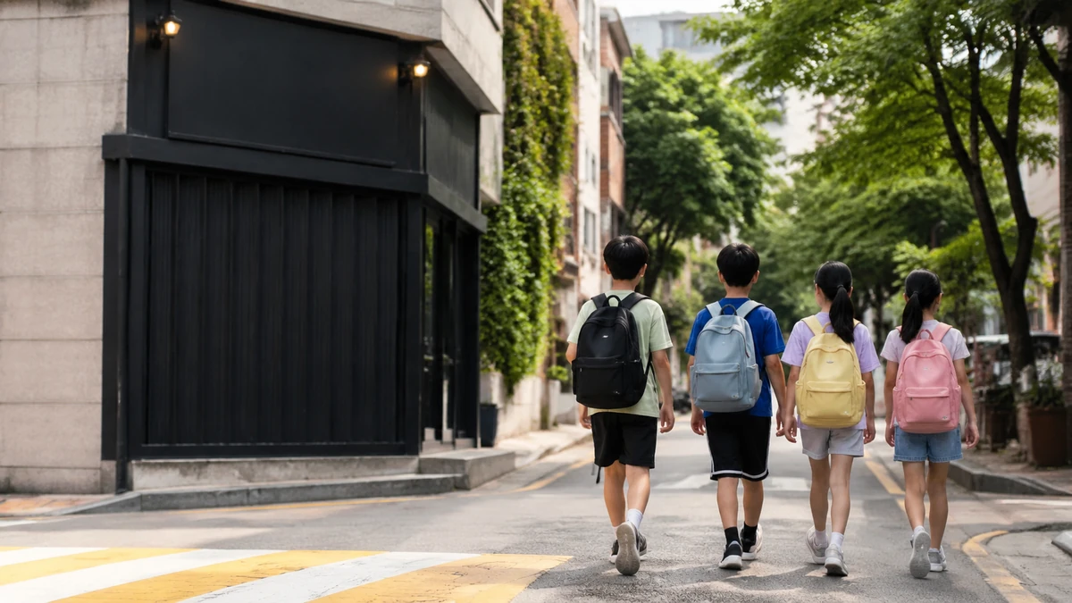 주택가 통학로 인근 유해업소 간판 논란, 주민 반발에 나흘 만에 계약 해지