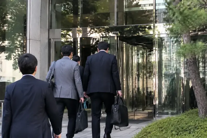 농협중앙회 공금 변호사비 의혹, 경찰 압수수색 본격 수사