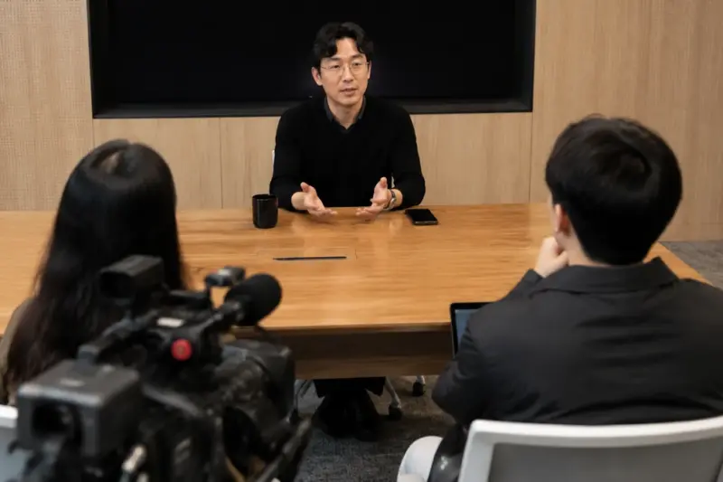 유승목 “‘허수아비’ 사랑 예상 못해”…실화 드라마의 무게와 배우의 시간