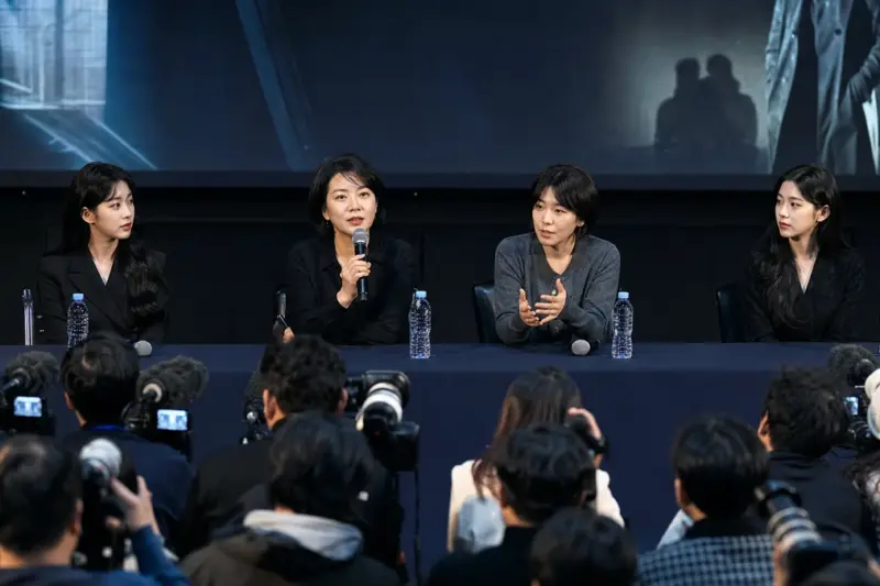 임수정 첫 제작 참여 영화 ‘그림자 아이’ 기자간담회 개최