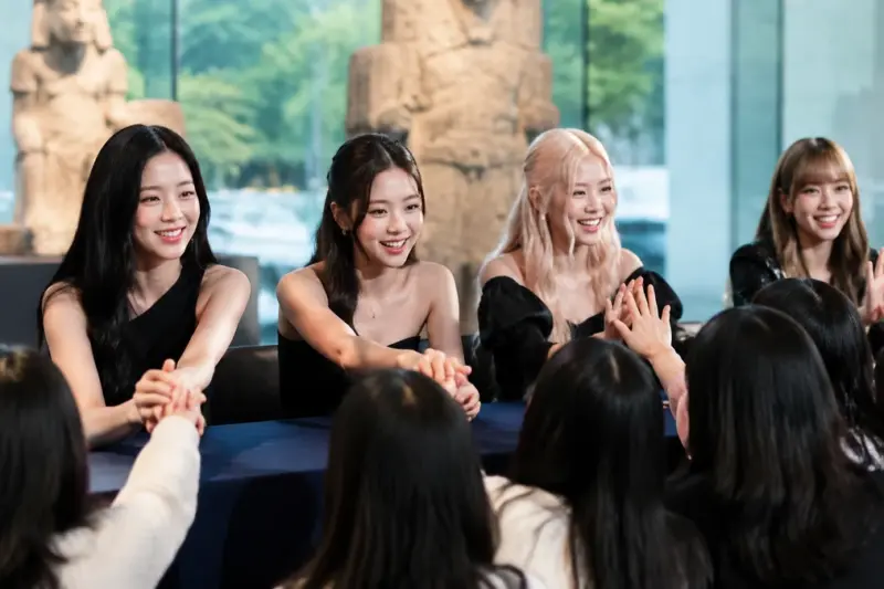블랙핑크, 데뷔 10주년 맞아 국립중앙박물관서 4인 팬 이벤트 개최