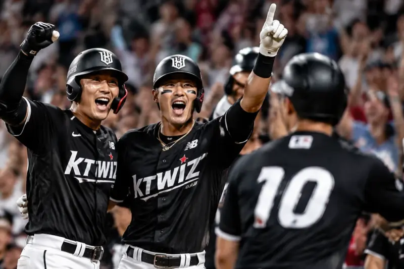 kt wiz, 키움에 6-2 역전승…최원준 역전타와 안현민 쐐기포로 선두 유지
