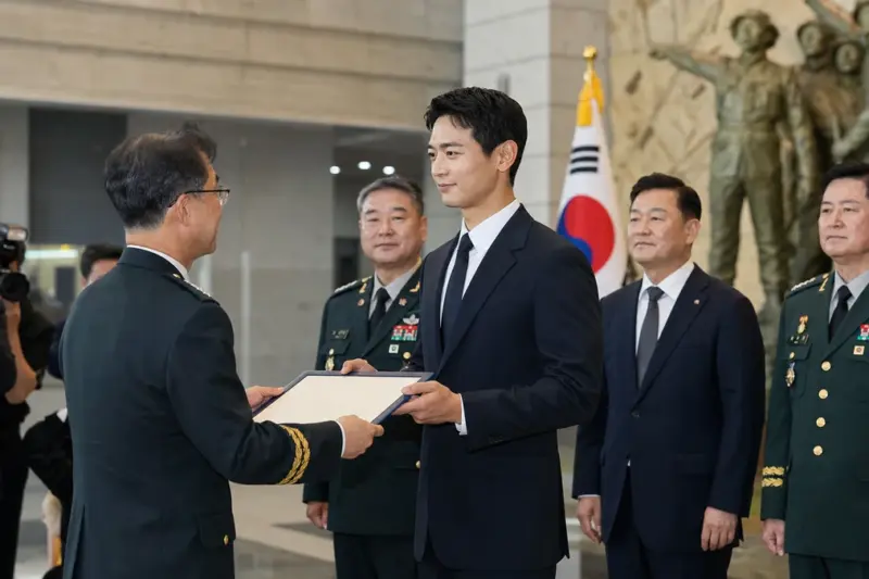 샤이니 민호, 국방부 유해발굴감식단 홍보대사 위촉
